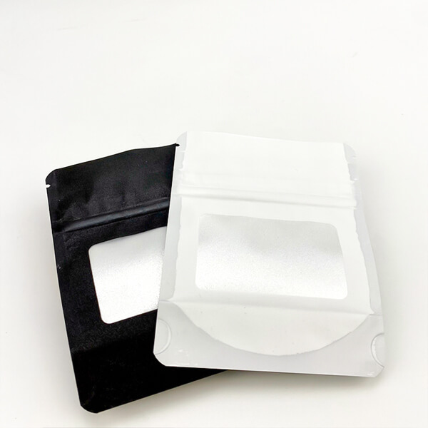 Black-Child-Resistant-Bag-With-Window